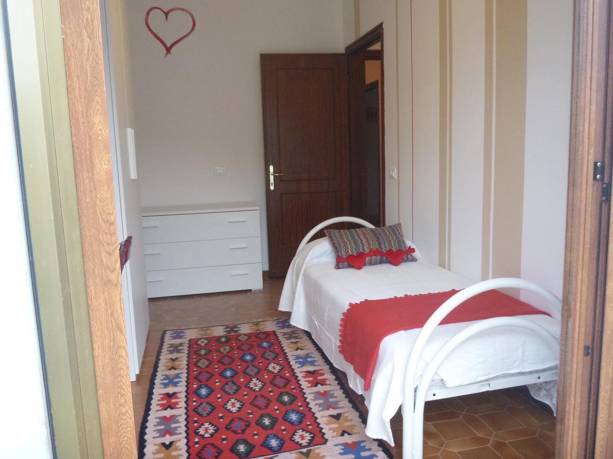 I Love Pietra Ligure Extérieur photo