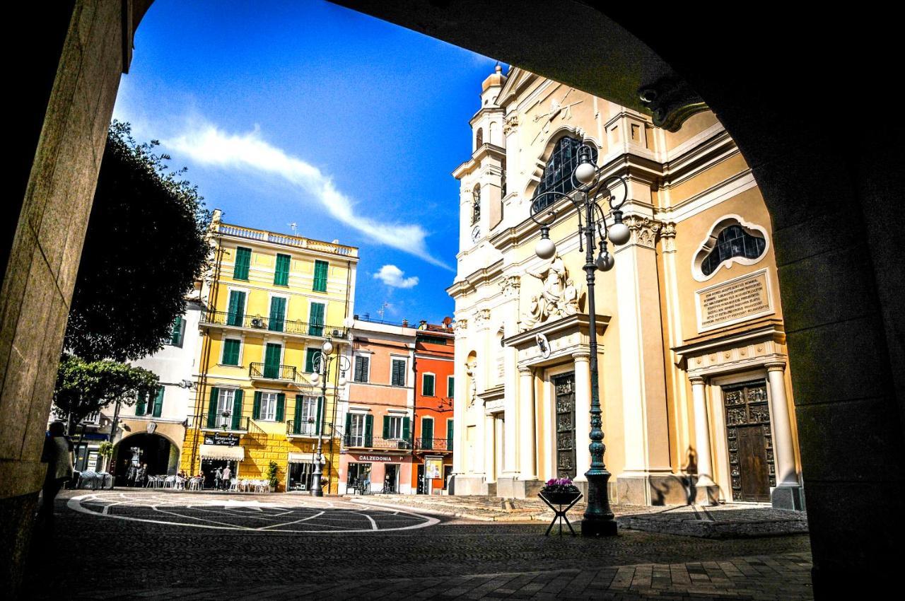 I Love Pietra Ligure Extérieur photo